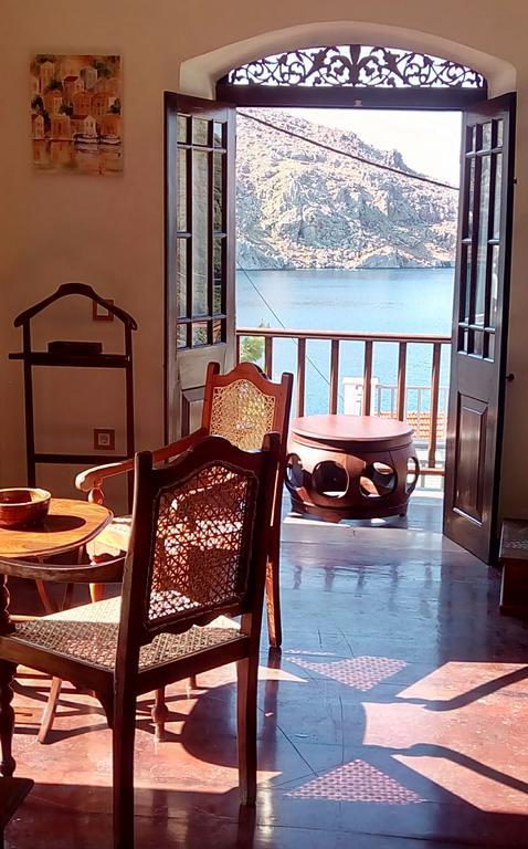 Hotel Emporio Symi Exterior foto
